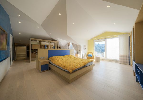 REMAX 7TEPE'DEN SATILIK HAVUZLU VE ÇELİK ÇATILI C TİPİ VİLLA küçük görsel