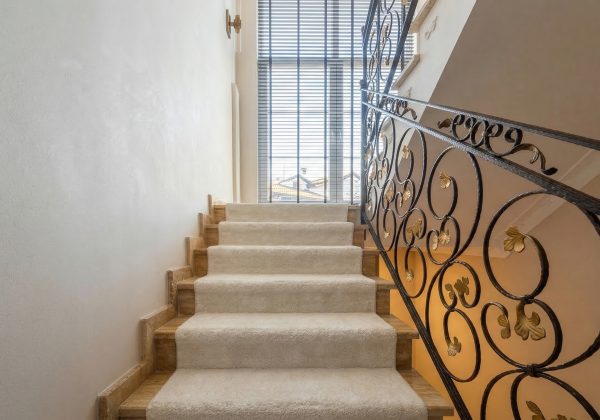REMAX 7TEPE'DEN 4+1 ÇATI DUBLEKS KİRALIK VİLLA küçük görsel