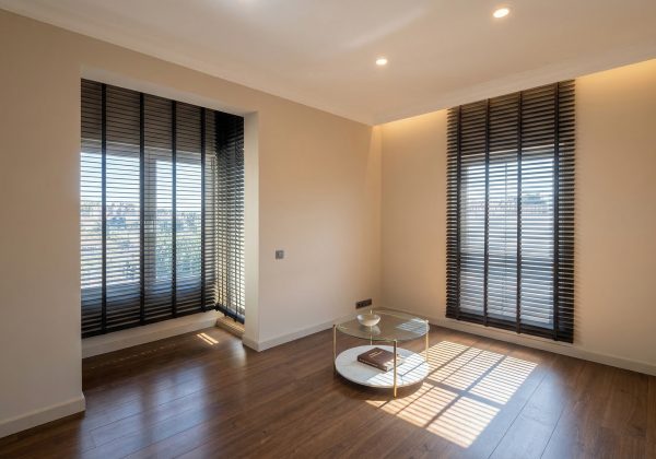 REMAX 7TEPE'DEN 4+1 ÇATI DUBLEKS KİRALIK VİLLA küçük görsel