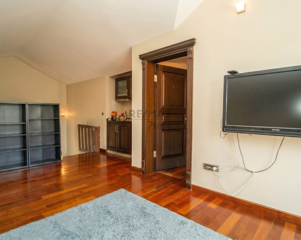 REMAX 7TEPE'DEN BEYKOZ KONAKLARI MANZARALI BR TIPI VILLA