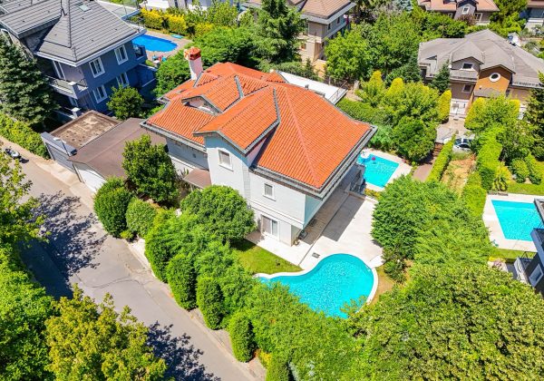REMAX 7TEPE'DEN ACARKENT SATILIK NADİR HAVUZLU ÇATI TRİPLEKS
