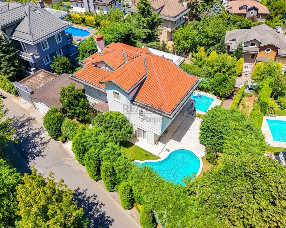 REMAX 7TEPE'DEN ACARKENT SATILIK NADİR HAVUZLU ÇATI TRİPLEKS