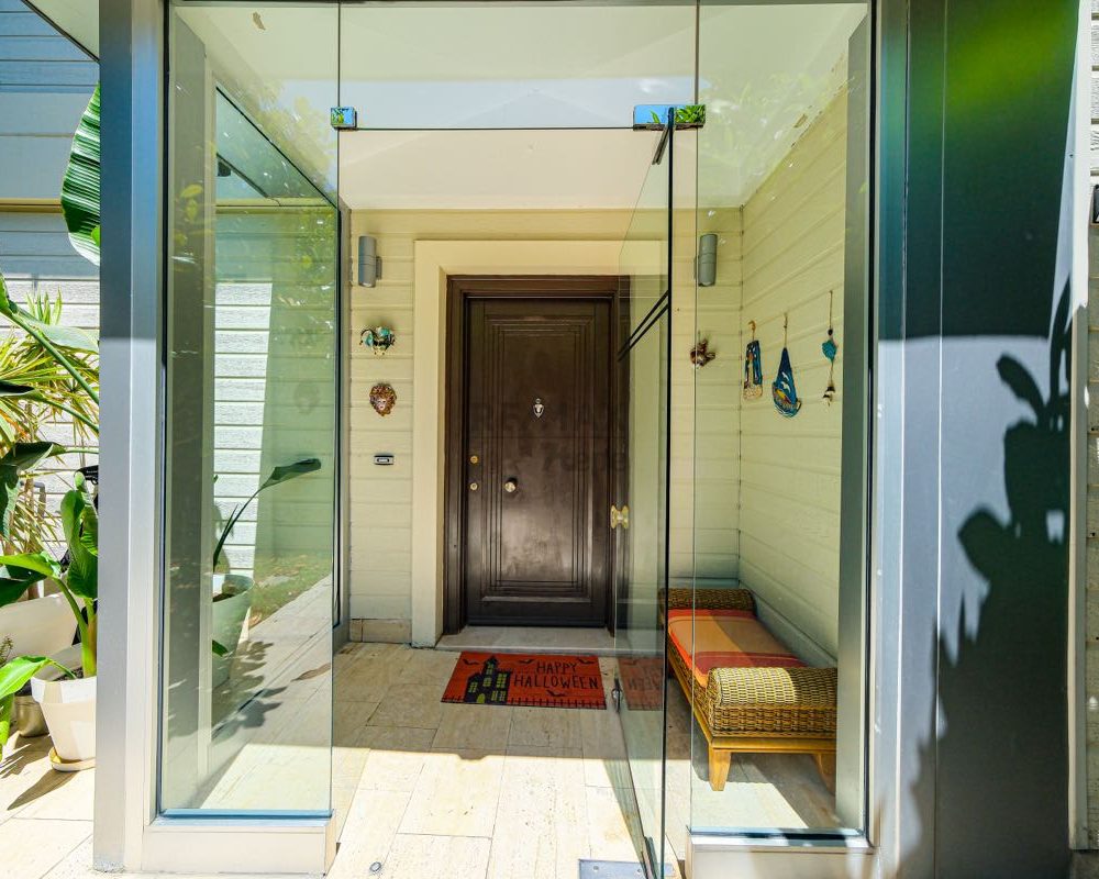 REMAX 7TEPE'DEN ACARKENT SATILIK NADİR HAVUZLU ÇATI TRİPLEKS