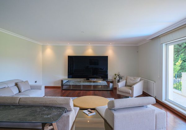 REMAX 7TEPE'DEN ACARKENT SATILIK NADİR HAVUZLU ÇATI TRİPLEKS küçük görsel