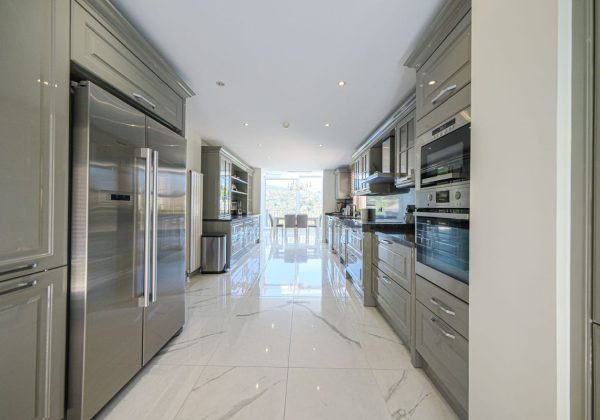 REMAX 7TEPE'DEN ACARKENT SATILIK NADİR HAVUZLU ÇATI TRİPLEKS küçük görsel