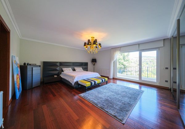 REMAX 7TEPE'DEN ACARKENT SATILIK NADİR HAVUZLU ÇATI TRİPLEKS küçük görsel