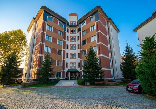 REMAX 7TEPE'DEN ACARKENT BOĞAZÜSTÜ EVLERİNDE SATILIK 4+1 DAİRE küçük görsel
