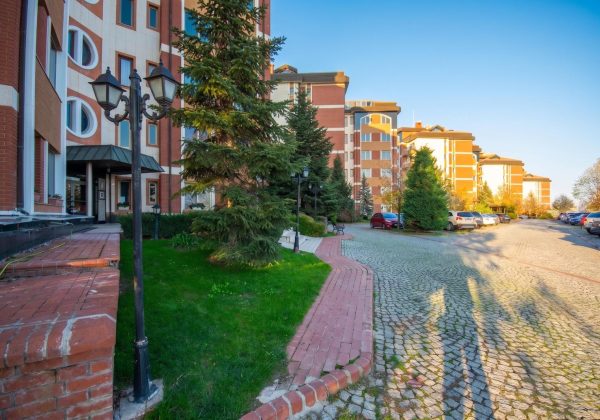 REMAX 7TEPE'DEN ACARKENT BOĞAZÜSTÜ EVLERİNDE SATILIK 4+1 DAİRE küçük görsel