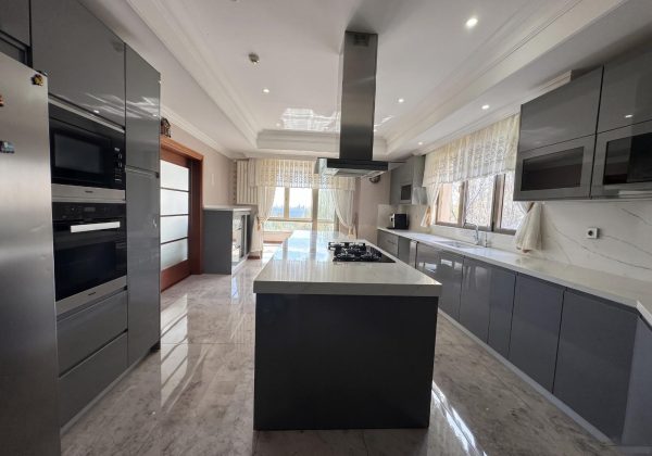 REMAX 7TEPE'DEN ACARKENT BOĞAZÜSTÜ EVLERİNDE SATILIK 4+1 DAİRE küçük görsel