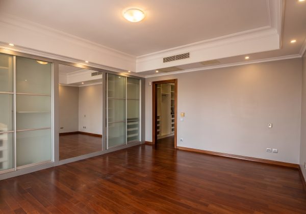 REMAX 7TEPE'DEN ACARKENT BOĞAZÜSTÜ EVLERİNDE SATILIK 4+1 DAİRE küçük görsel