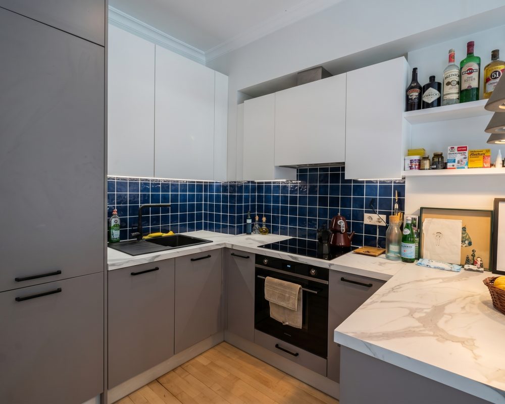 ACARSIZE ÇARŞI BLOKLARINDA 1+1 TERAS KULLANIMLI KİRALIK DAİRE