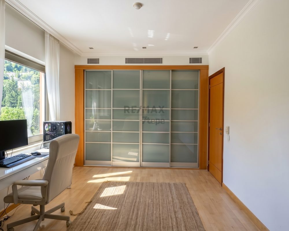 ACARSIZE ÇARŞI BLOKLARINDA 1+1 TERAS KULLANIMLI KİRALIK DAİRE