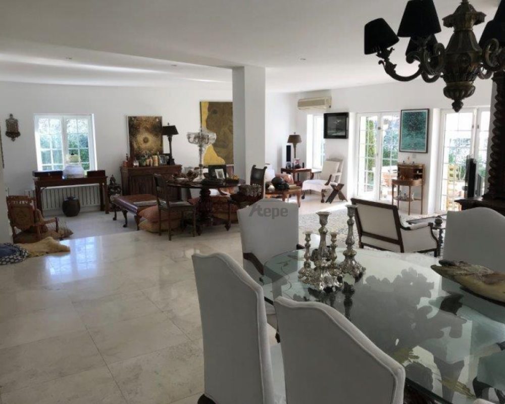 BEYKOZ KONAKLARI' NIN EN BÜYÜK BAHÇELİ VİLLASI