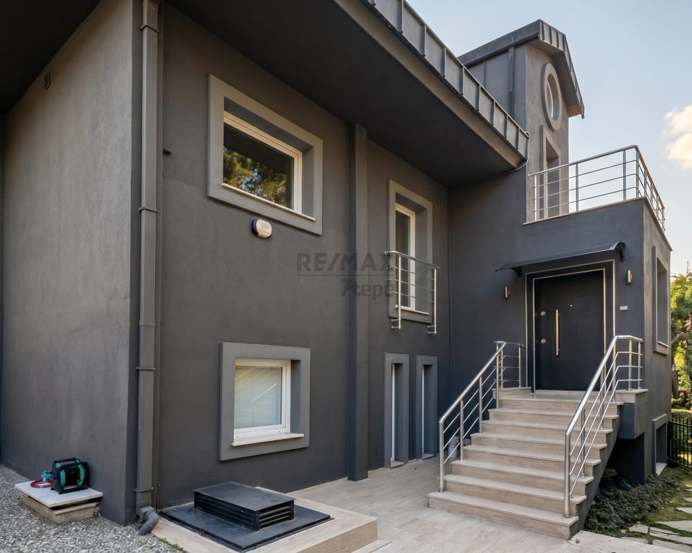 REMAX 7TEPE'DEN ACARKENT SİTESİN'DE KİRALIK ÇATI DUBLEKS