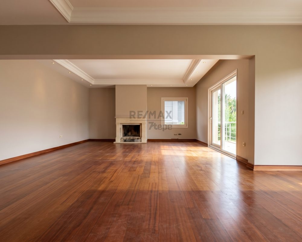 REMAX 7TEPE'DEN ACARKENT SİTESİN'DE KİRALIK ÇATI DUBLEKS