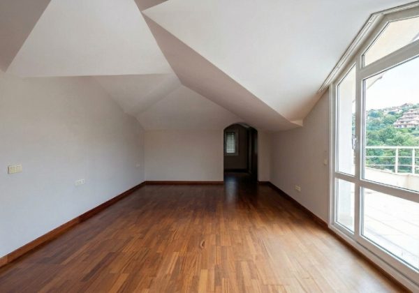 REMAX 7TEPE'DEN ACARKENT SİTESİN'DE KİRALIK ÇATI DUBLEKS küçük görsel
