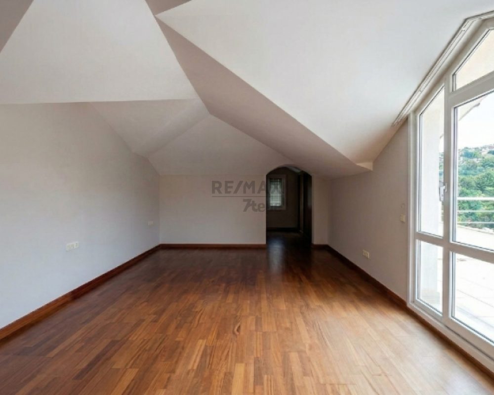 REMAX 7TEPE'DEN ACARKENT SİTESİN'DE KİRALIK ÇATI DUBLEKS