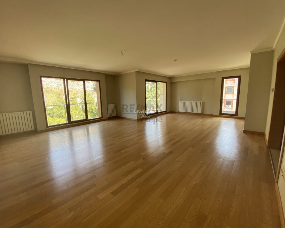 TEK YETKİLİ REMAX 7TEPE'DEN ACARKENT T BLOKLAR KİRALIK 3+1 DAİRE