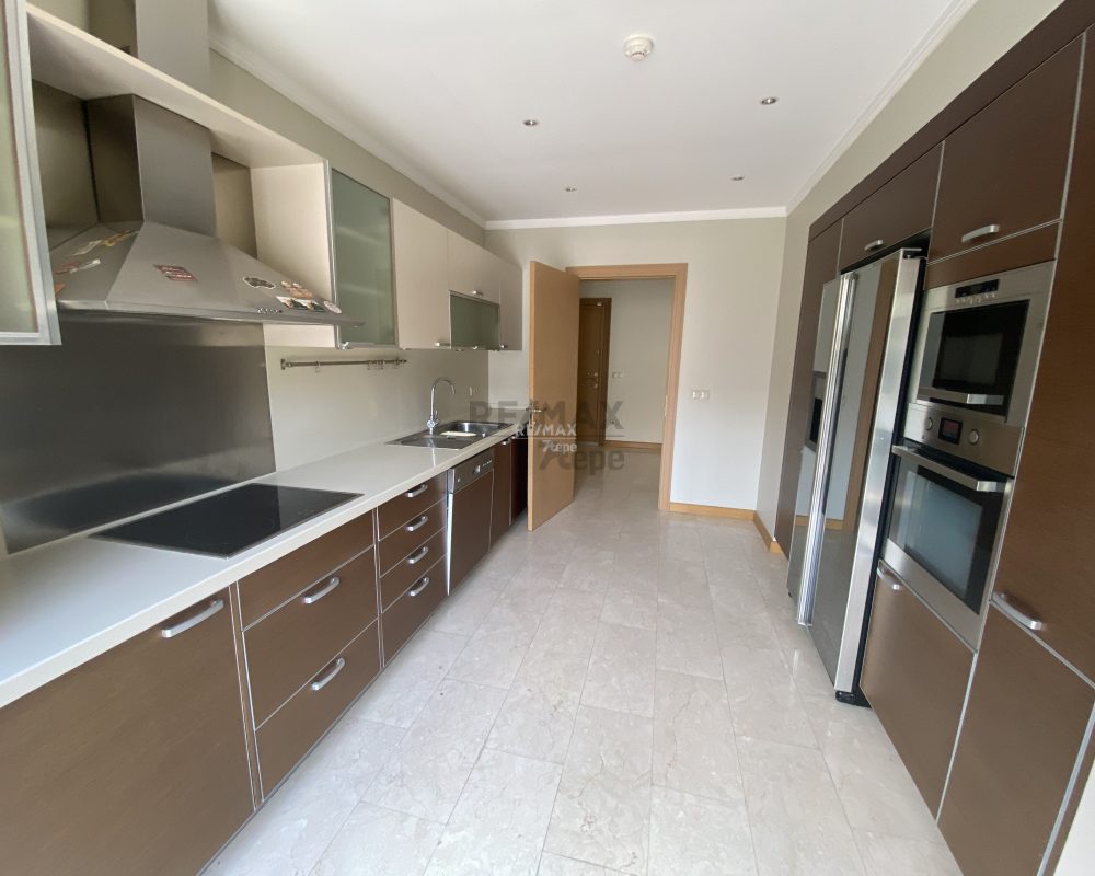 TEK YETKİLİ REMAX 7TEPE'DEN ACARKENT T BLOKLAR KİRALIK 3+1 DAİRE