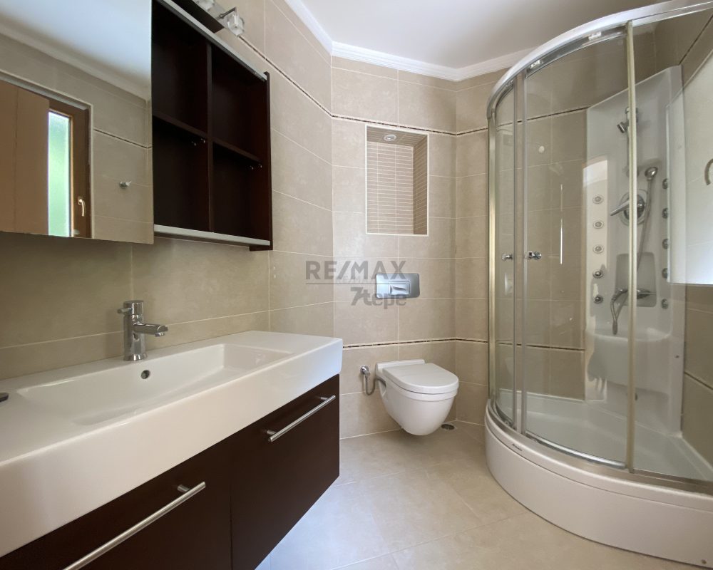 TEK YETKİLİ REMAX 7TEPE'DEN ACARKENT T BLOKLAR KİRALIK 3+1 DAİRE