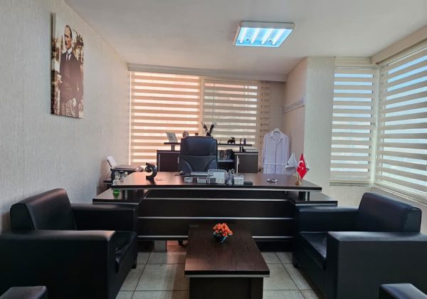 Kurtköy'de Devren Satılık Güzellik ve Estetisyen Akademisi | Aktif Öğrenci Portföylü küçük görsel