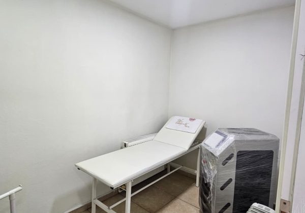 Kurtköy'de Devren Satılık Güzellik ve Estetisyen Akademisi | Aktif Öğrenci Portföylü küçük görsel
