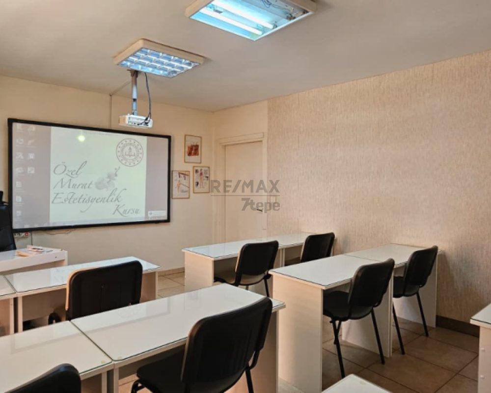 Kurtköy'de Devren Satılık Güzellik ve Estetisyen Akademisi | Aktif Öğrenci Portföylü