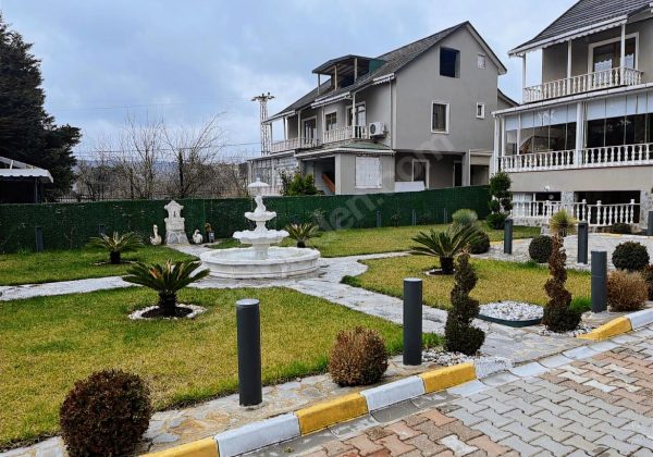 Reşadiye de satılık na tamam villa 6+2