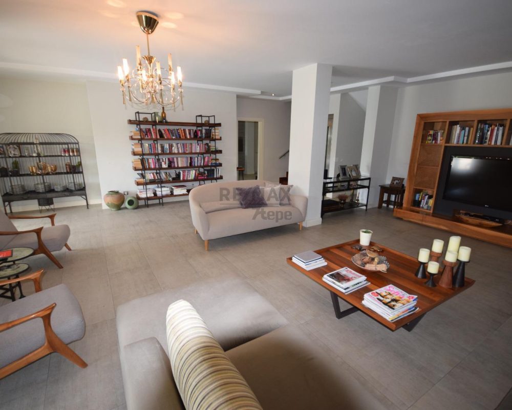 REMAX7TEPE DEN ACARKENTTE SATILIK C REVİZYON VİLLA