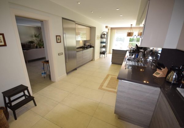 REMAX7TEPE DEN ACARKENTTE SATILIK C REVİZYON VİLLA küçük görsel
