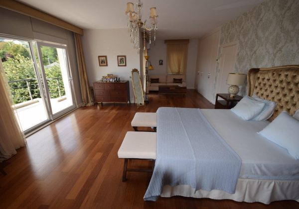 REMAX7TEPE DEN ACARKENTTE SATILIK C REVİZYON VİLLA küçük görsel