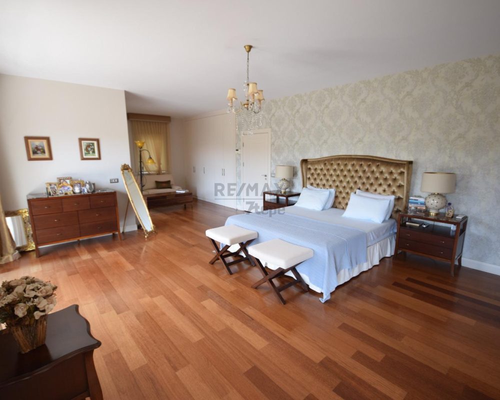 REMAX7TEPE DEN ACARKENTTE SATILIK C REVİZYON VİLLA