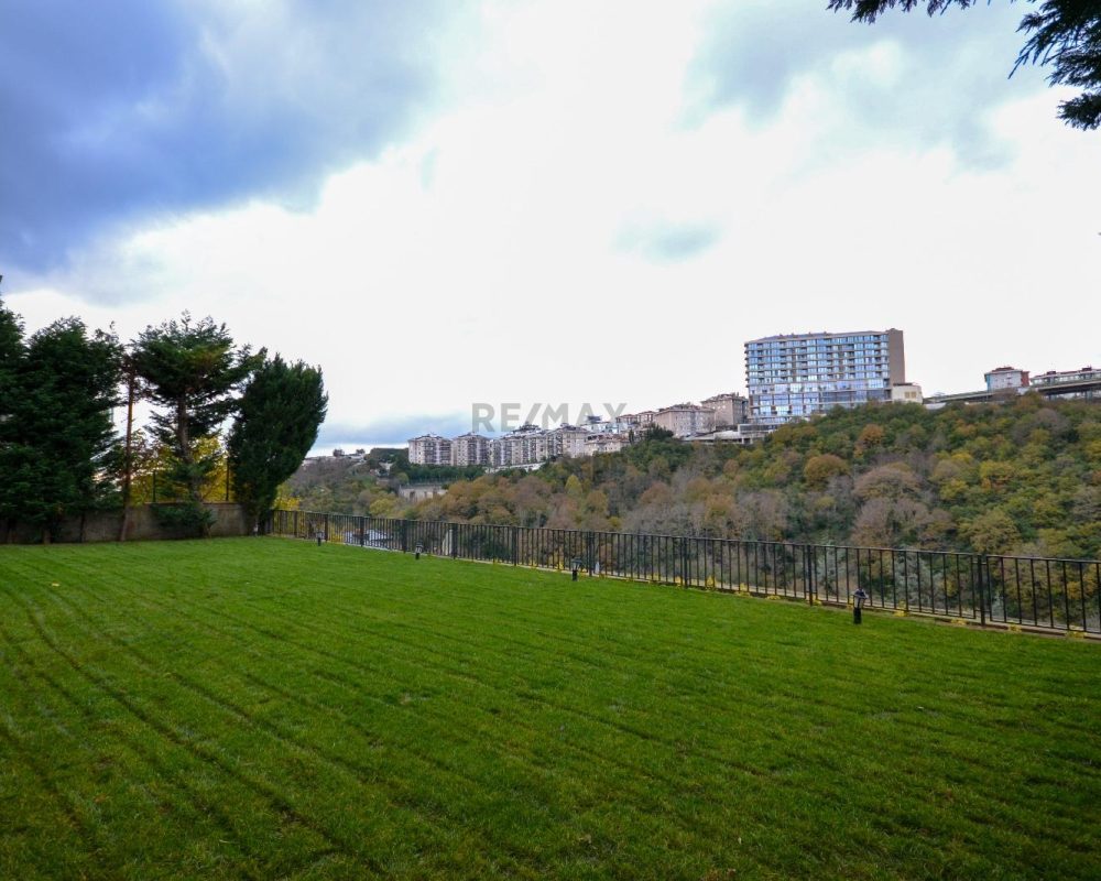 REMAX7TEPE DEN SATILIK BAHÇE DUBLEKS 5+1