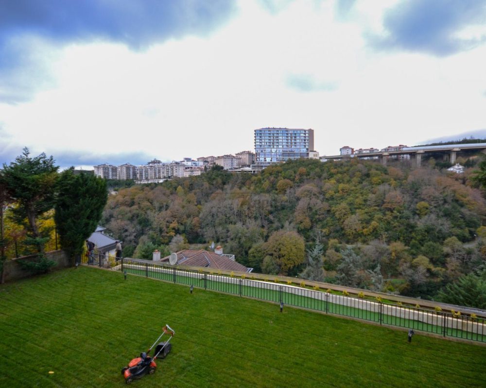 REMAX7TEPE DEN SATILIK BAHÇE DUBLEKS 5+1
