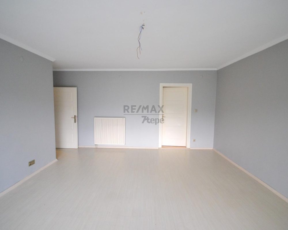 REMAX7TEPE DEN SATILIK BAHÇE DUBLEKS 5+1