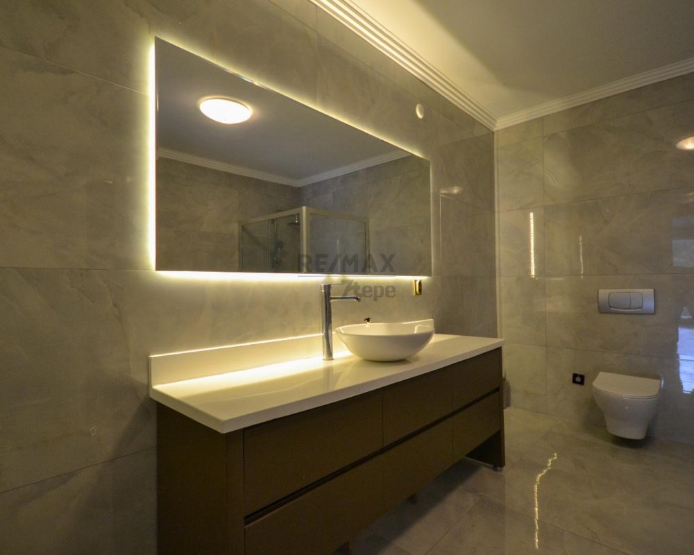 REMAX7TEPE DEN SATILIK BAHÇE DUBLEKS 5+1
