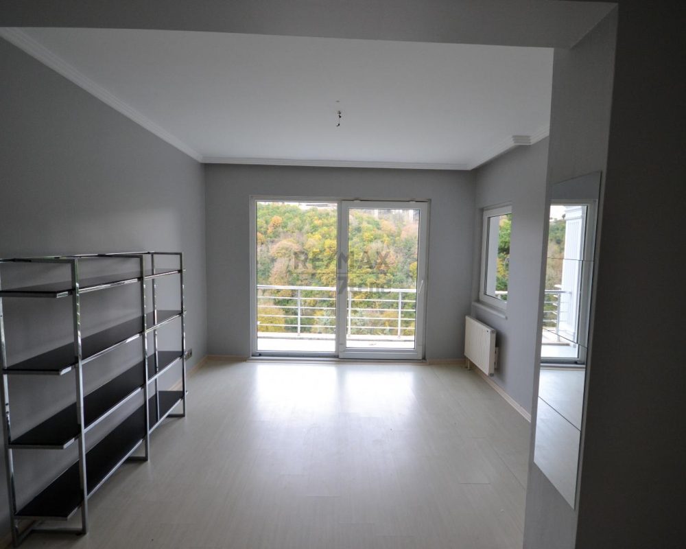 REMAX7TEPE DEN SATILIK BAHÇE DUBLEKS 5+1