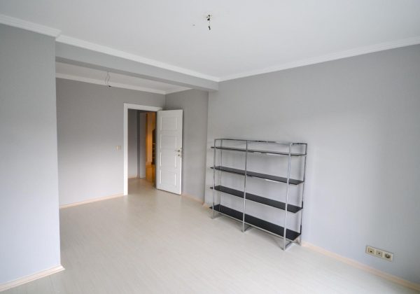 REMAX7TEPE DEN SATILIK BAHÇE DUBLEKS 5+1 küçük görsel