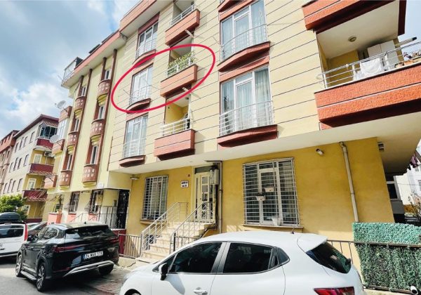ÇEKMEKÖY MEHMET AKİF MERKEZİ KONUMDA SATILIK 2+1 SATILIK