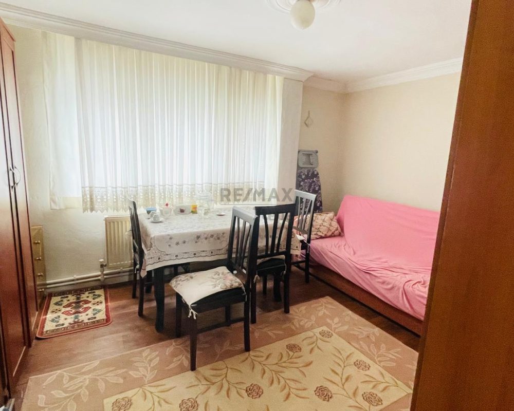ÜSKÜDAR AHMEDİYE'DE 2+1 MERKEZİ KONUM ACİL SATILIK DAİRE