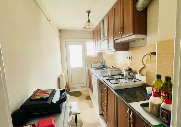 ÜSKÜDAR AHMEDİYE'DE 2+1 MERKEZİ KONUM ACİL SATILIK DAİRE küçük görsel
