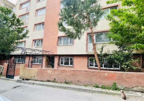 ÜSKÜDAR AHMEDİYE'DE 2+1 MERKEZİ KONUM ACİL SATILIK DAİRE küçük görsel