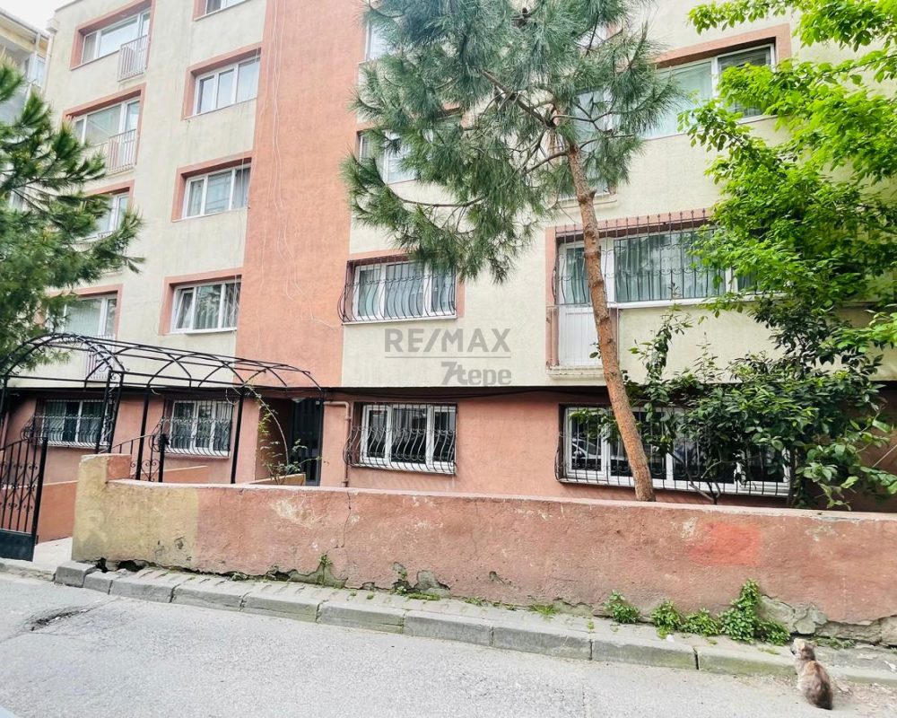 ÜSKÜDAR AHMEDİYE'DE 2+1 MERKEZİ KONUM ACİL SATILIK DAİRE
