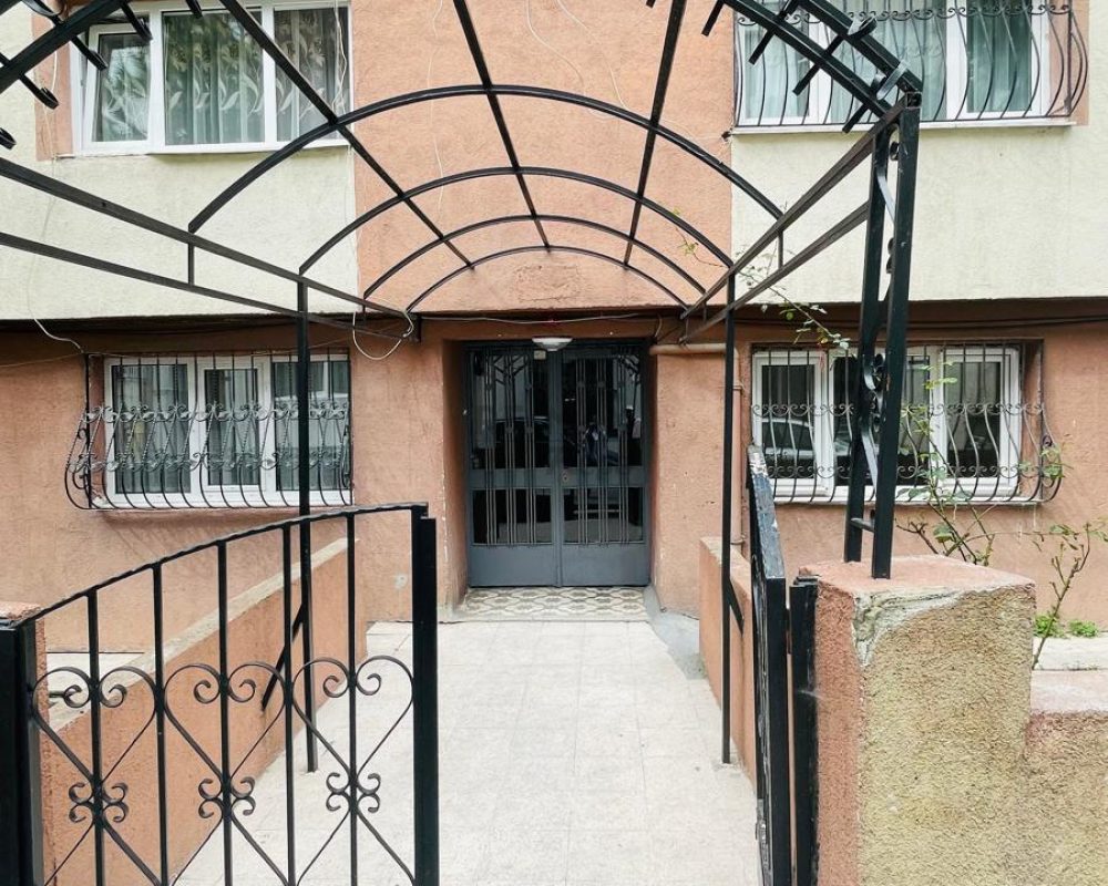 ÜSKÜDAR AHMEDİYE'DE 2+1 MERKEZİ KONUM ACİL SATILIK DAİRE