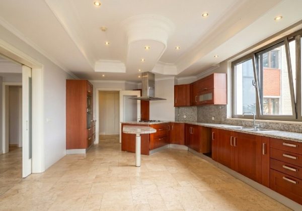 REMAX 7TEPE DEN ACARKENT BOĞAZÜSTÜ EVLERİNDE SATILIK 3+1 DAİRE küçük görsel