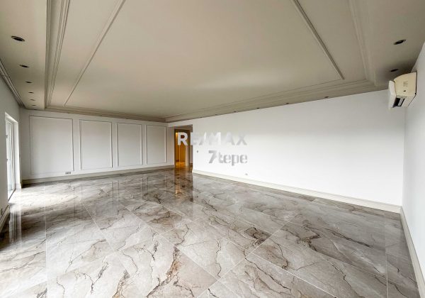 RE/MAX 7TEPE DEN YÜKSEK KONUM HAVUZLU SATILIK B TİPİ VİLLA küçük görsel