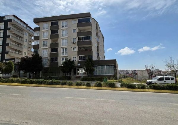 ÖZGÜRLÜK MAH. 2+1 GENİŞ SATILIK DUBLEX DAIRE