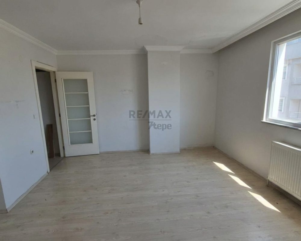 ÖZGÜRLÜK MAH. 2+1 GENİŞ SATILIK DUBLEX DAIRE
