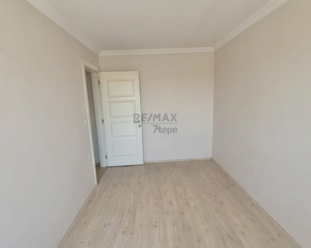 ÖZGÜRLÜK MAH. 2+1 GENİŞ SATILIK DUBLEX DAIRE