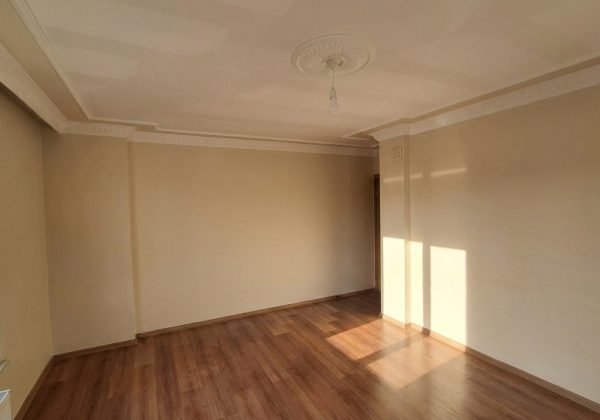 KARTAL KARLIKTEPE MERKEZİ KISMİ DENİZ MANZARALI SATILIK DAİRE küçük görsel